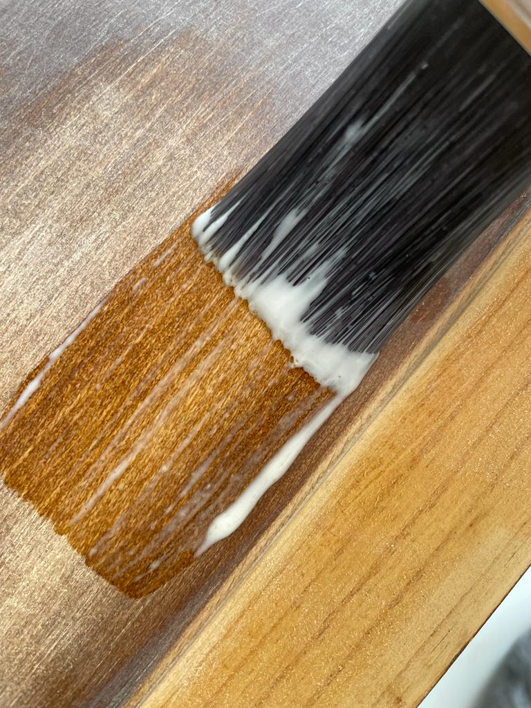 Decapante para madera  Quita la pintura sin dejar rastro